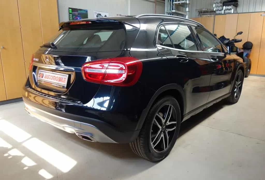 Mercedes-Benz GLA 180 GLA Sportlein"TOP CAR" 05/2015-photo-4
