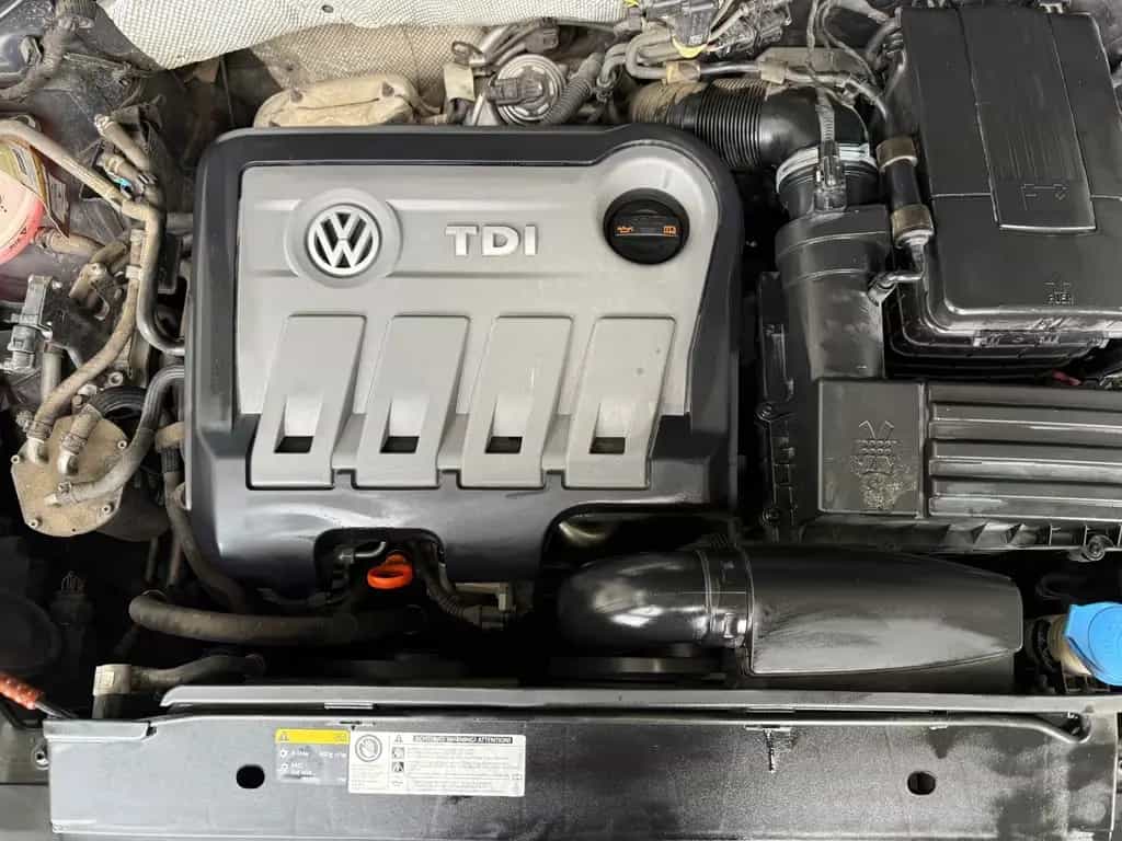 Volkswagen Tiguan 2.0 TDI*AUT*4M*SPORT*PAN*BI-XN*NAV*AHK*TM 03/2013-photo-10