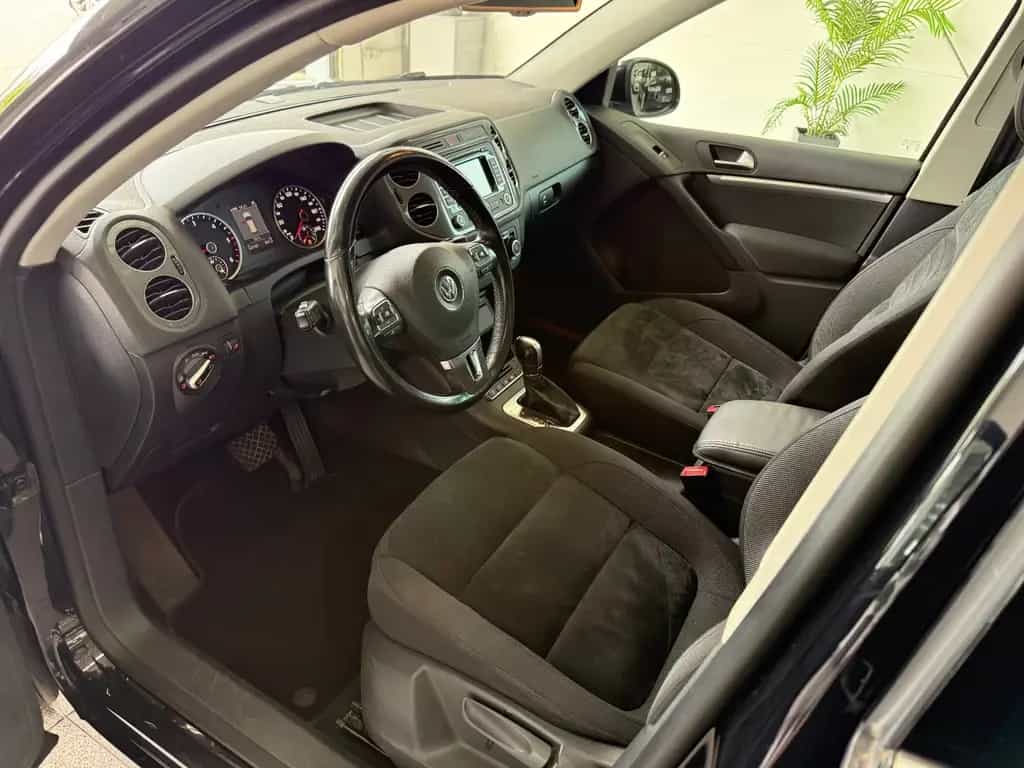 Volkswagen Tiguan 2.0 TDI*AUT*4M*SPORT*PAN*BI-XN*NAV*AHK*TM 03/2013-photo-12