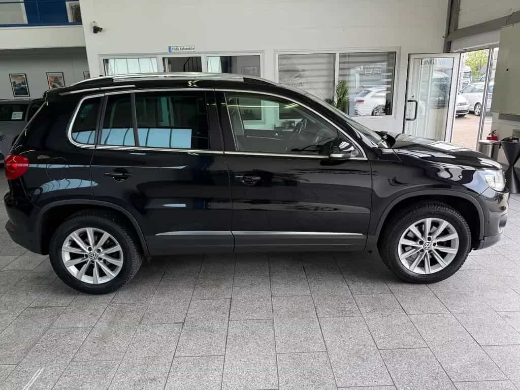 Volkswagen Tiguan 2.0 TDI*AUT*4M*SPORT*PAN*BI-XN*NAV*AHK*TM 03/2013-photo-5