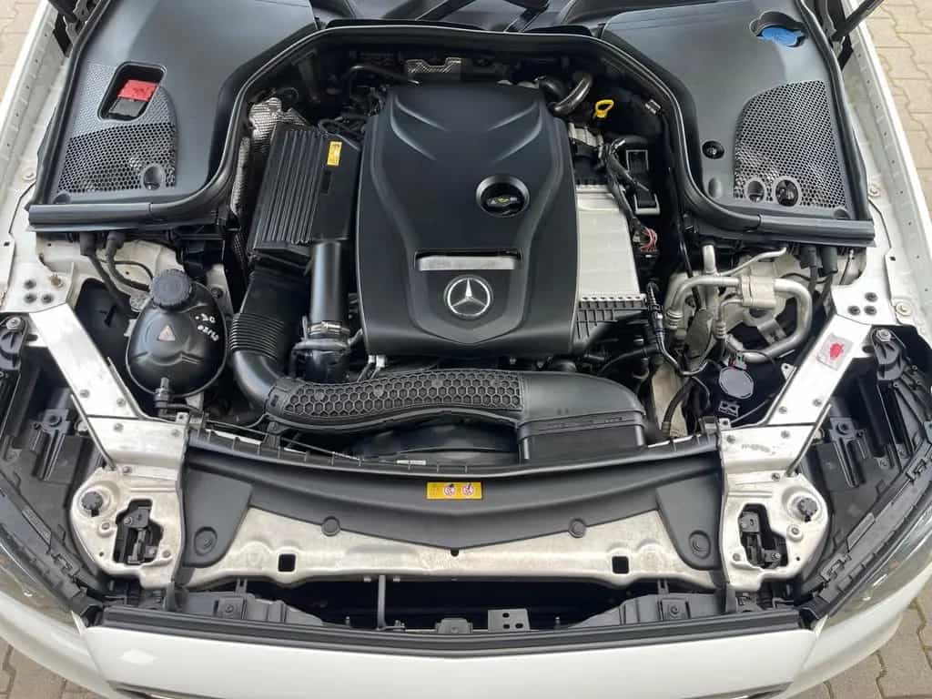 Mercedes-Benz E-Class 200 Limousine/AMG-Line/Automatik/AHK/19"LM 08/2016-photo-13