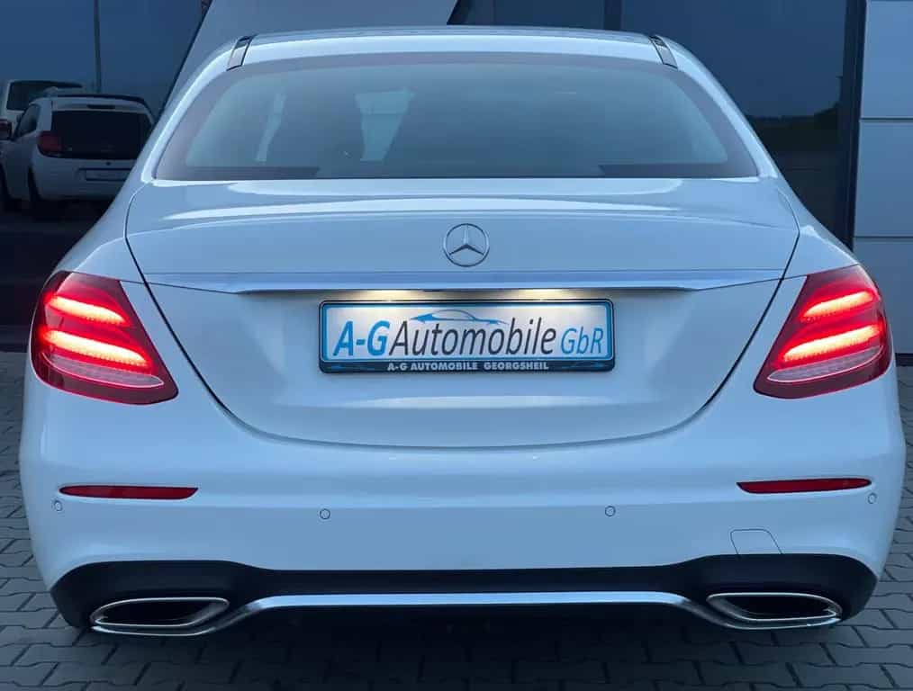 Mercedes-Benz E-Class 200 Limousine/AMG-Line/Automatik/AHK/19"LM 08/2016-photo-6
