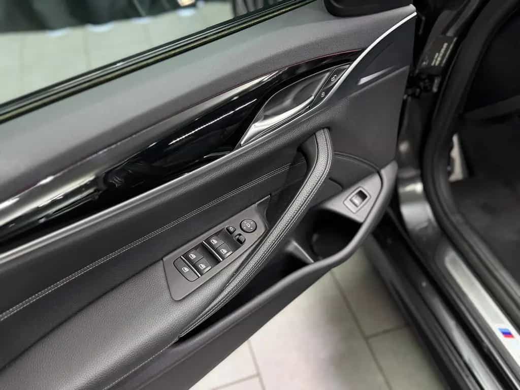 BMW 5 Series 530i Lim xDrive M SPORT|HEAD-UP|360"|NAVI| 12/2019-photo-22