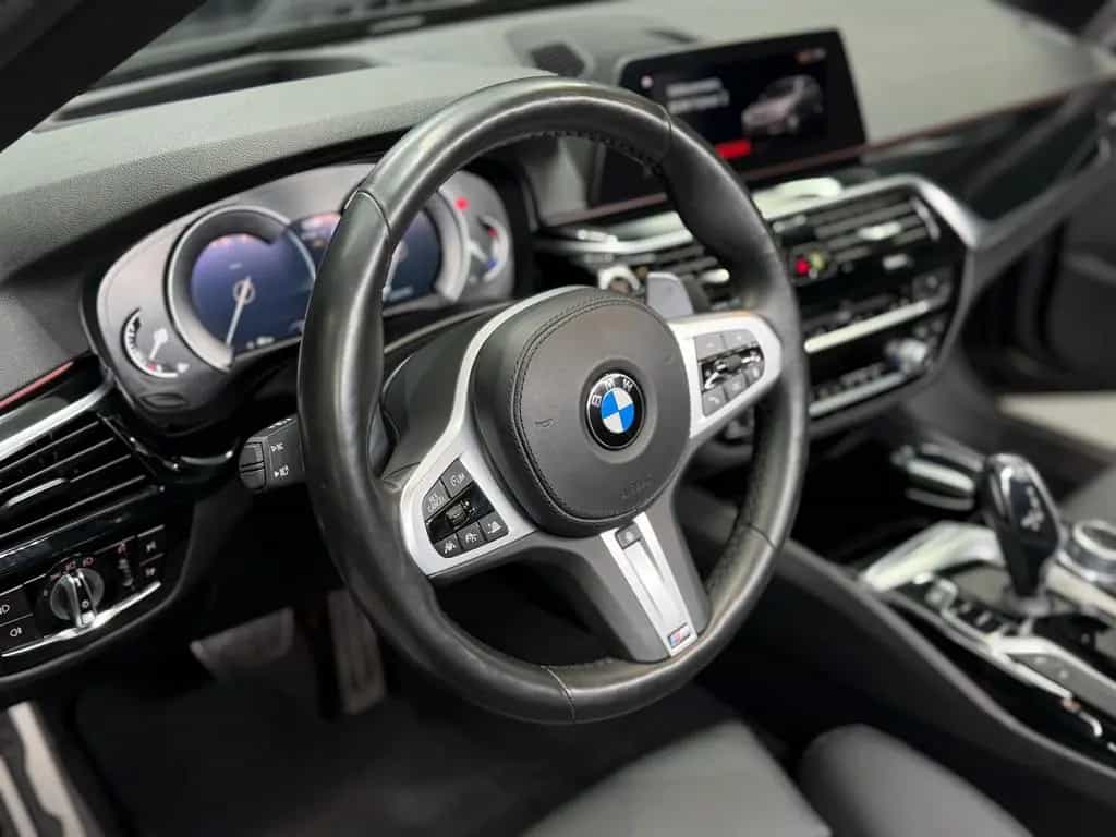 BMW 5 Series 530i Lim xDrive M SPORT|HEAD-UP|360"|NAVI| 12/2019-photo-24