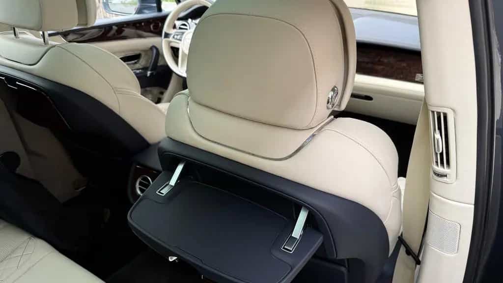 Bentley Bentayga W12*First Edition*Dt. Auto*Naim*Mulline 04/2016-photo-20