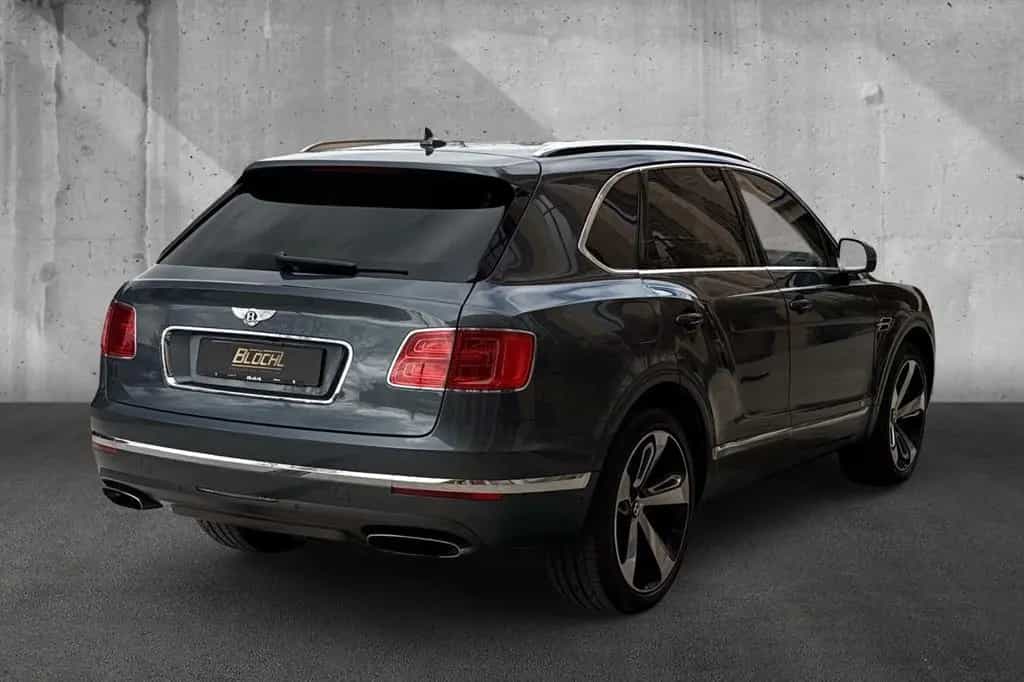 Bentley Bentayga W12*First Edition*Dt. Auto*Naim*Mulline 04/2016-photo-4