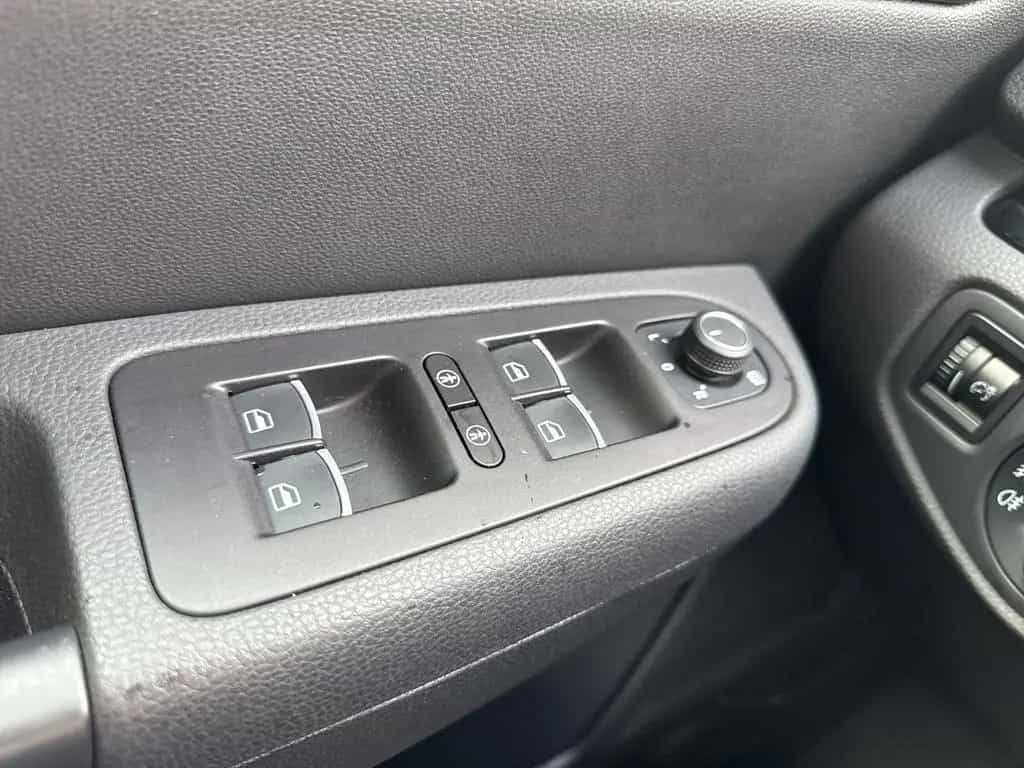 Seat Alhambra FR-Line AHK Bi Xenon Navi Alcantara 02/2018-photo-29