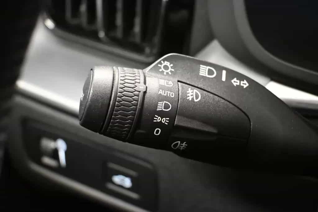Volvo XC60 Momentum 2WD *LED *PDC *PANO *AHK *VIRTUAL 03/2019-photo-22