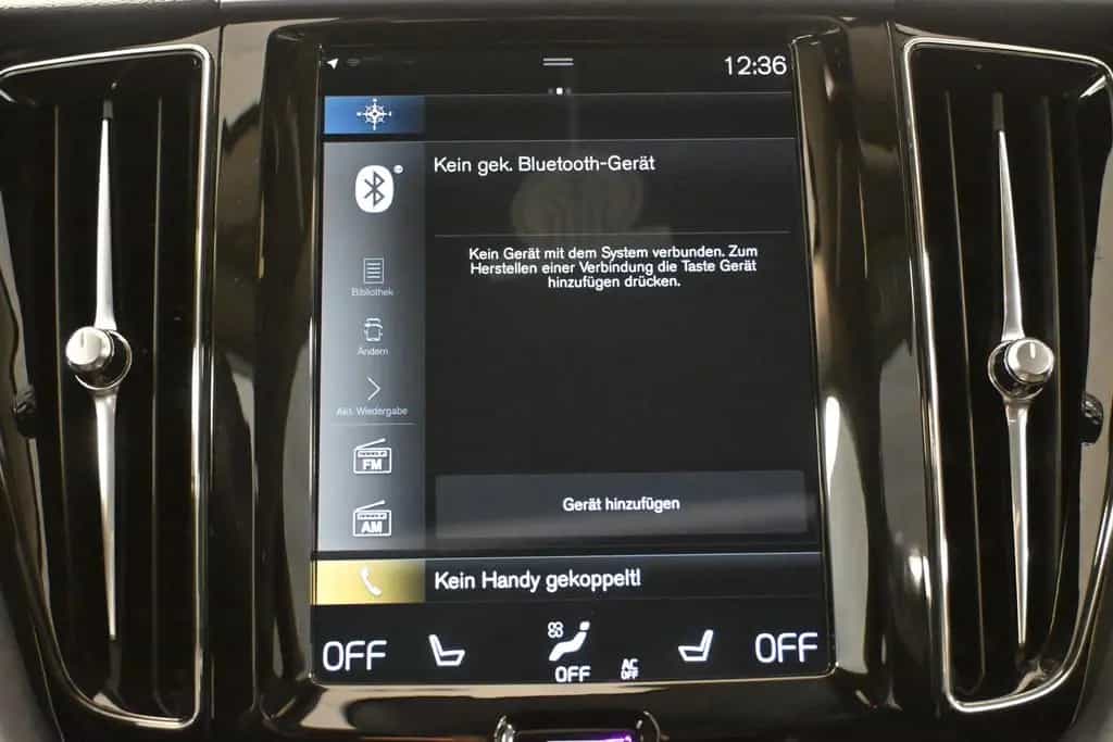 Volvo XC60 Momentum 2WD *LED *PDC *PANO *AHK *VIRTUAL 03/2019-photo-32