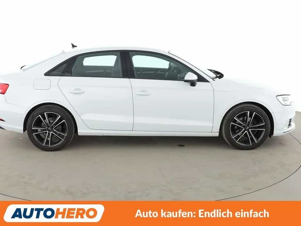 Audi A3 Limousine 1.6 TDI Sport Aut.*XENON*TEMPO*PDC* 01/2019-photo-6