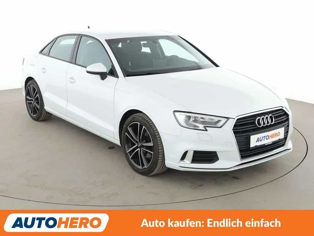 Audi A3 Limousine 1.6 TDI Sport Aut.*XENON*TEMPO*PDC* 01/2019-photo-7