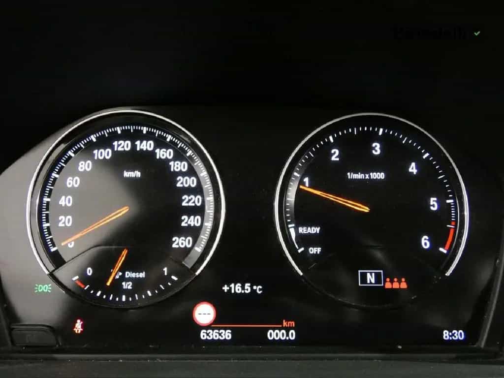 BMW X1 (F48) - X1 sDrive18d Business Advantage 03/2022-photo-11