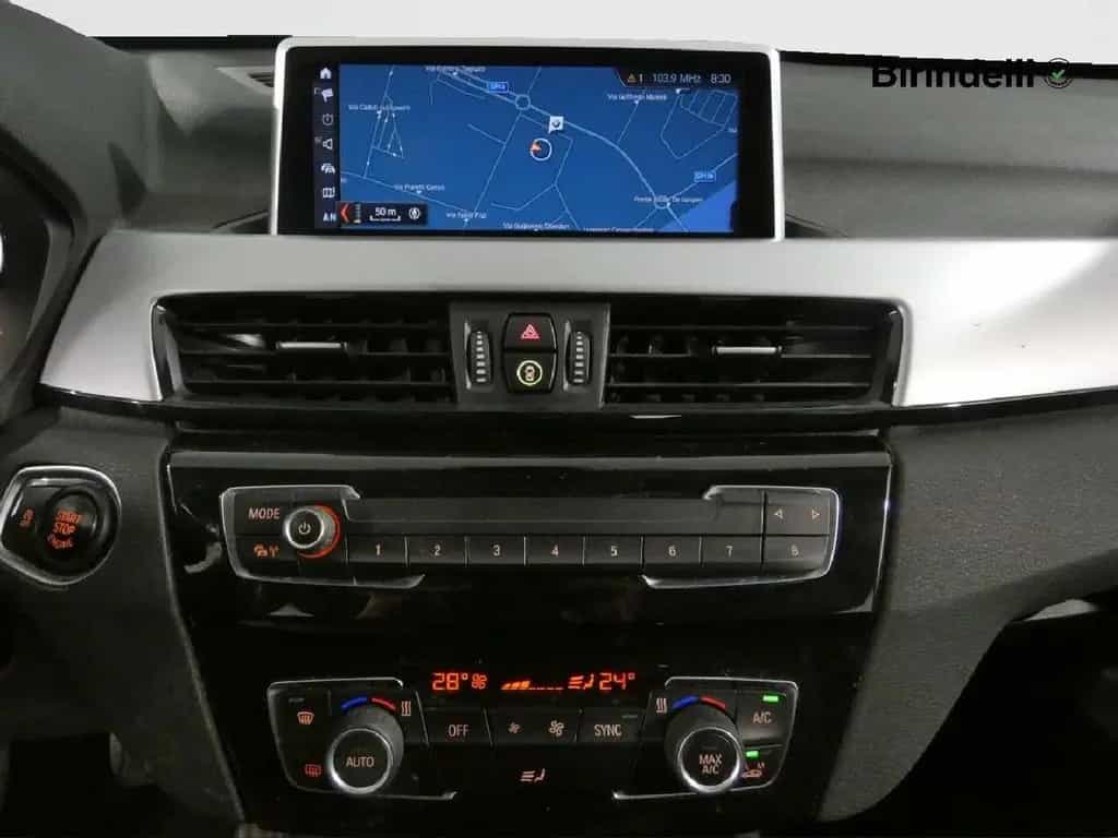 BMW X1 (F48) - X1 sDrive18d Business Advantage 03/2022-photo-13