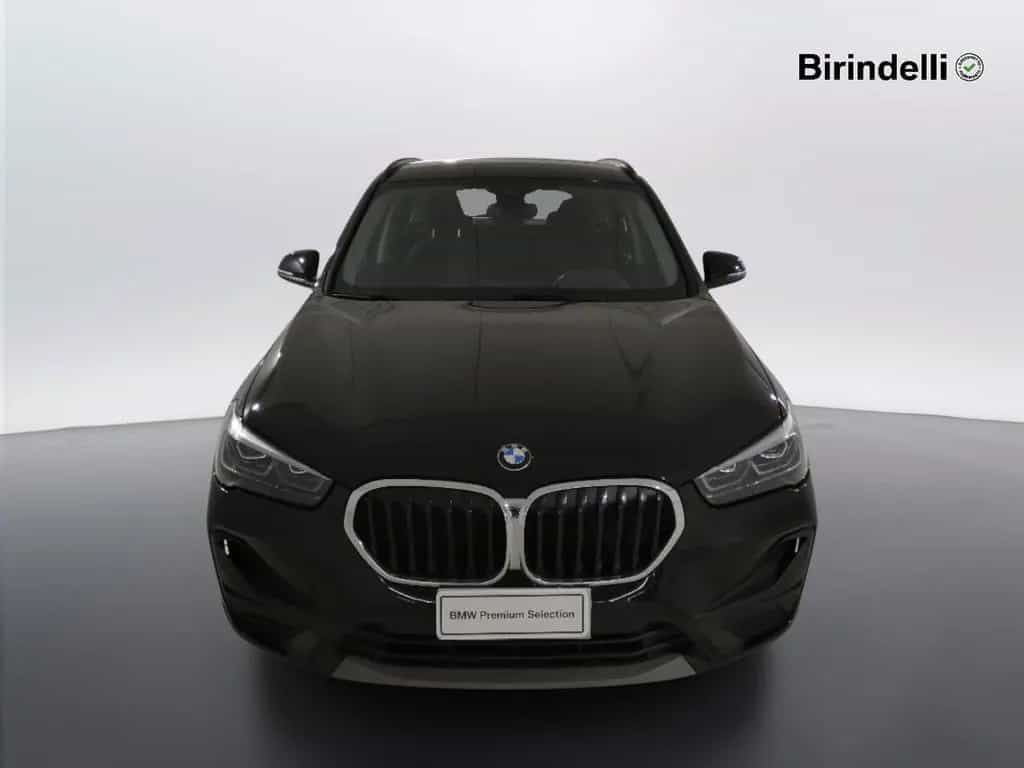 BMW X1 (F48) - X1 sDrive18d Business Advantage 03/2022-photo-3