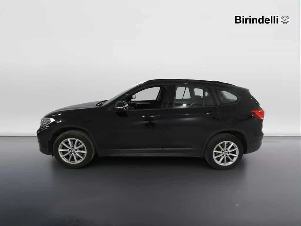 BMW X1 (F48) - X1 sDrive18d Business Advantage 03/2022-photo-4