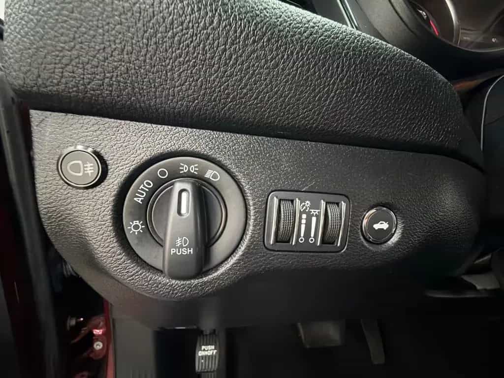 Dodge Challenger R/T 5.7 V8/Octane-Red/Carplay/20" 07/2020-photo-24