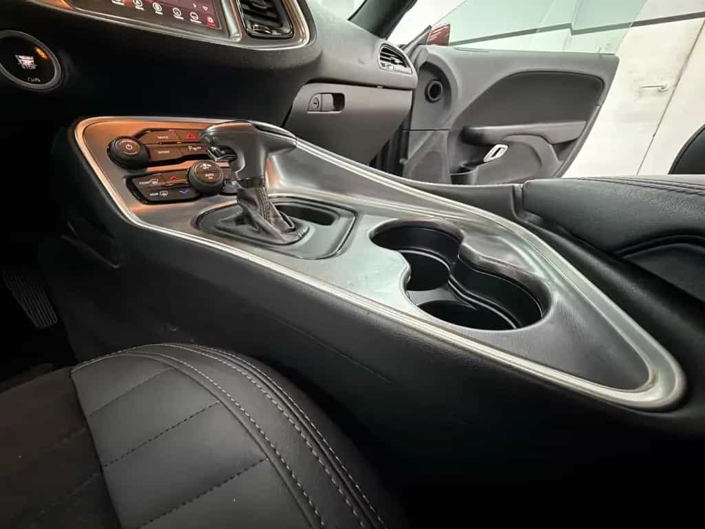 Dodge Challenger R/T 5.7 V8/Octane-Red/Carplay/20" 07/2020-photo-26