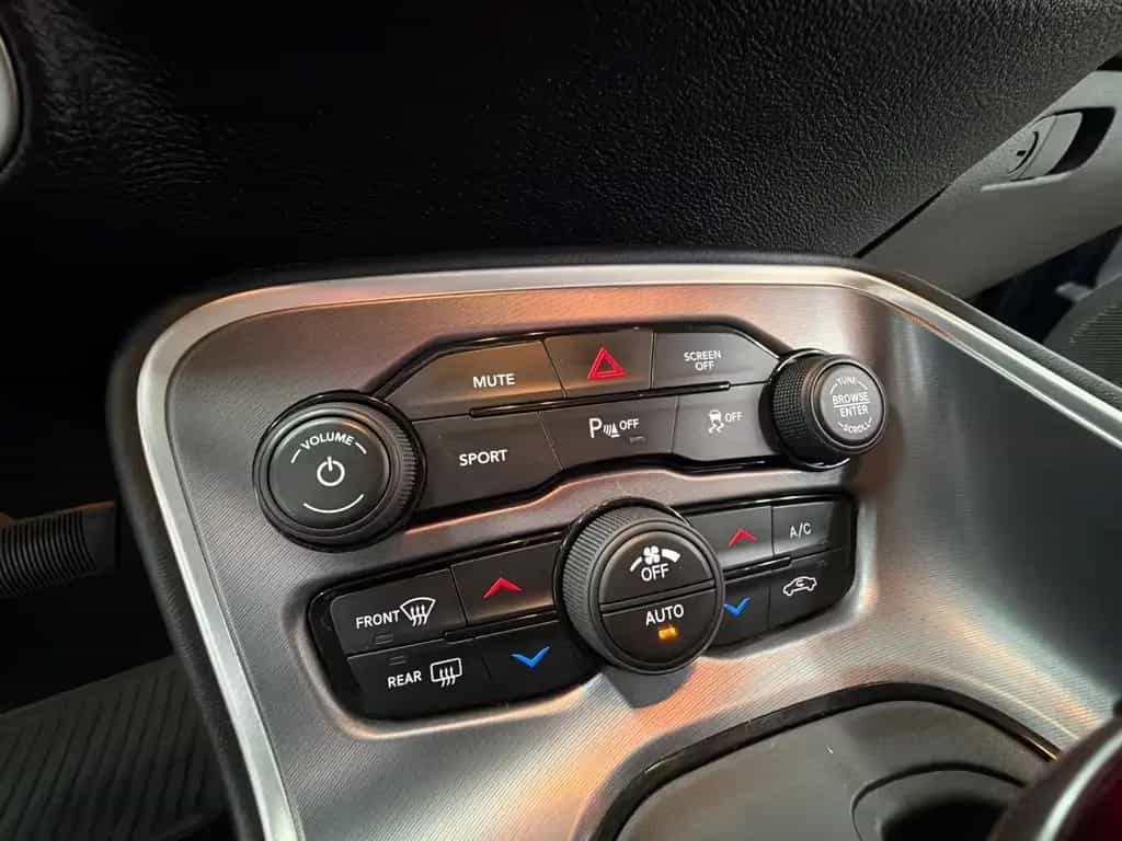 Dodge Challenger R/T 5.7 V8/Octane-Red/Carplay/20" 07/2020-photo-28
