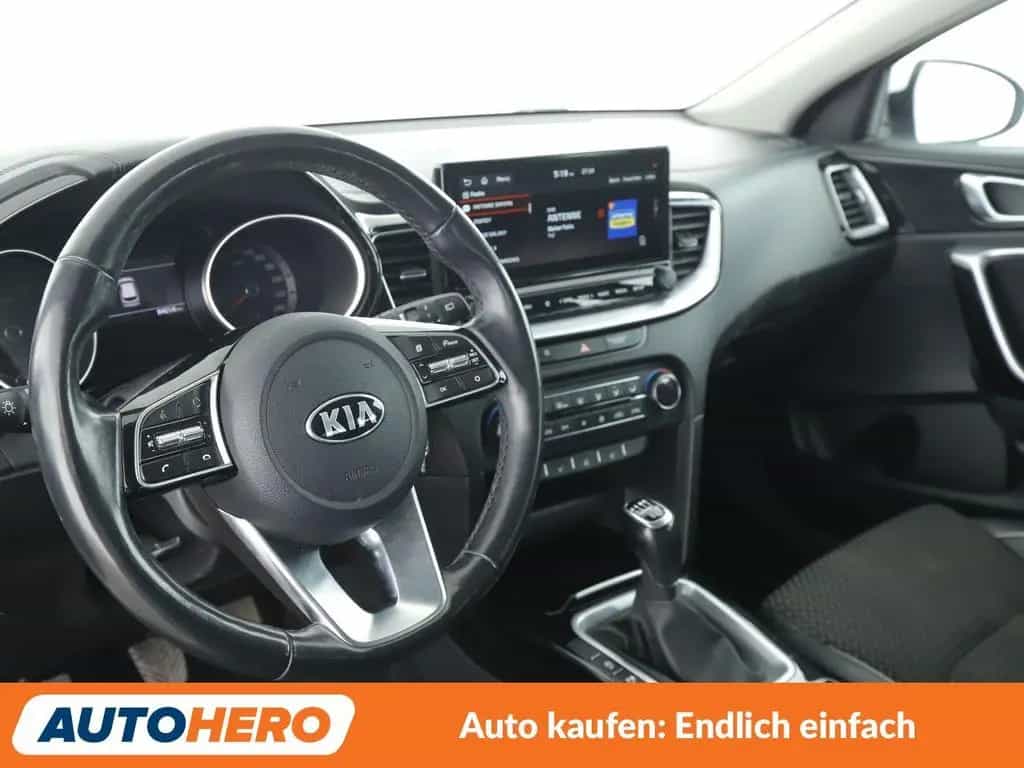 Kia XCeed 1.0 TGDI Vision*NAVI*LED*TEMPO*CAM*PDC*SHZ 02/2020-photo-10