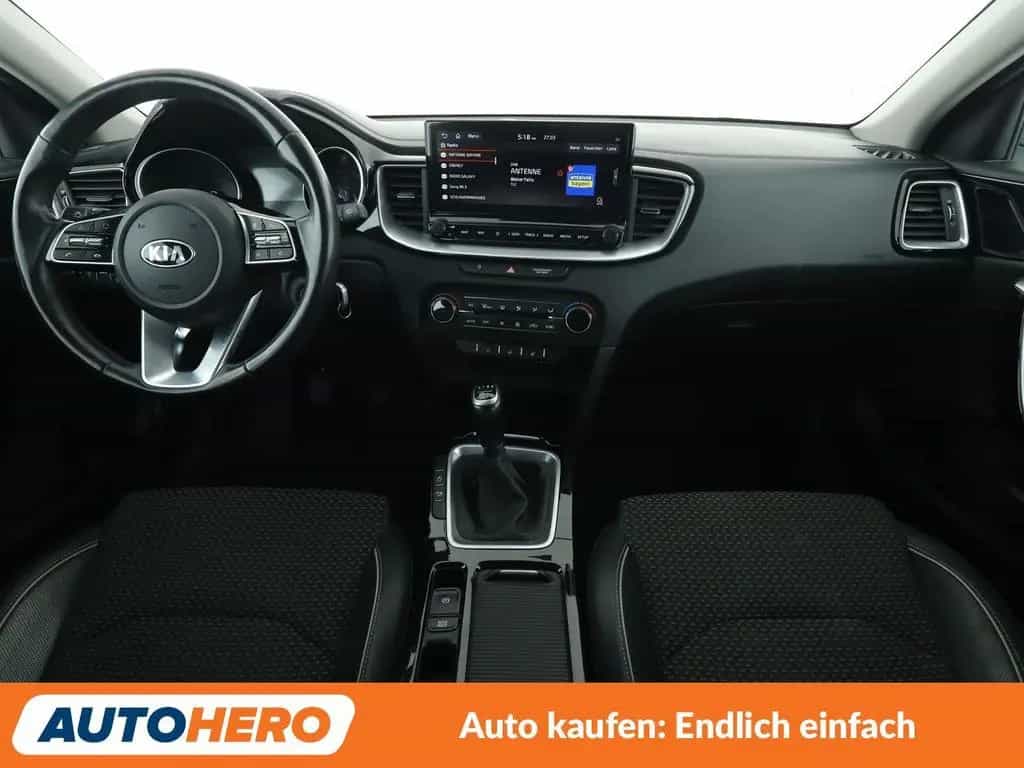 Kia XCeed 1.0 TGDI Vision*NAVI*LED*TEMPO*CAM*PDC*SHZ 02/2020-photo-11