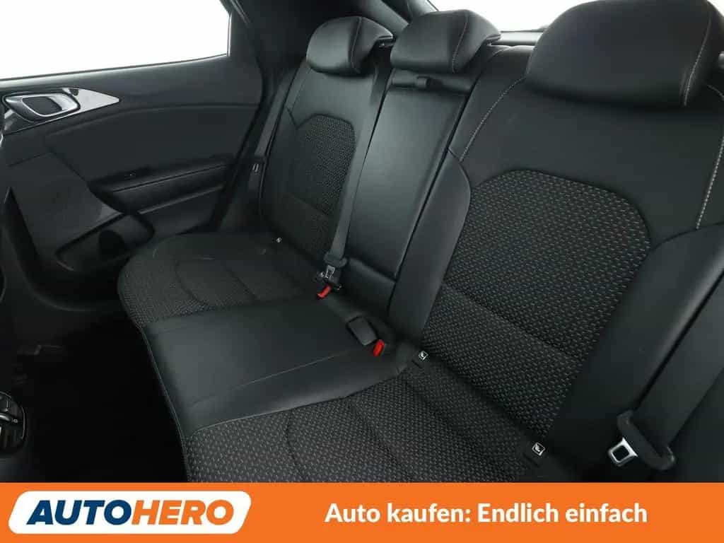 Kia XCeed 1.0 TGDI Vision*NAVI*LED*TEMPO*CAM*PDC*SHZ 02/2020-photo-13