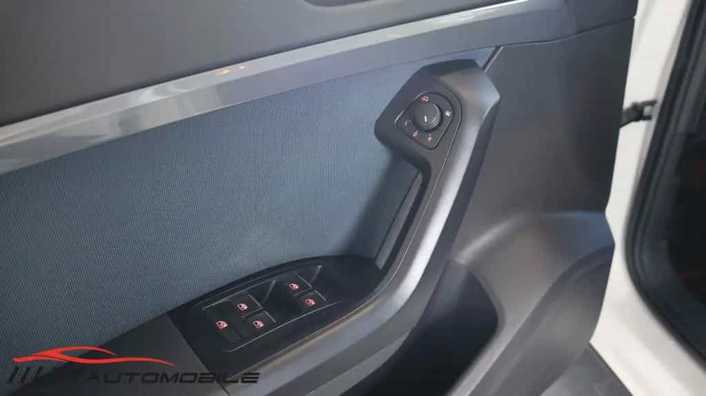 Seat Ateca Aut.* Style* Garantie* Navi* 06/2018-photo-10