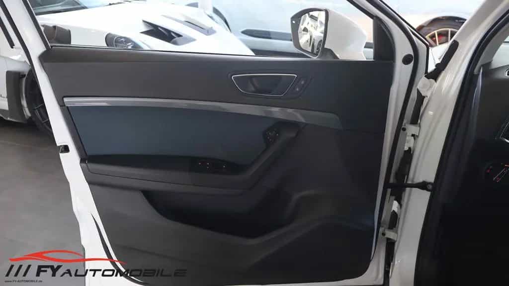 Seat Ateca Aut.* Style* Garantie* Navi* 06/2018-photo-9