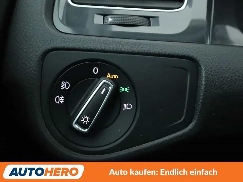 Volkswagen Golf VII 1.4 TSI Comfortline BM*LED*CAM*PDC*SHZ* 09/2017-photo-25