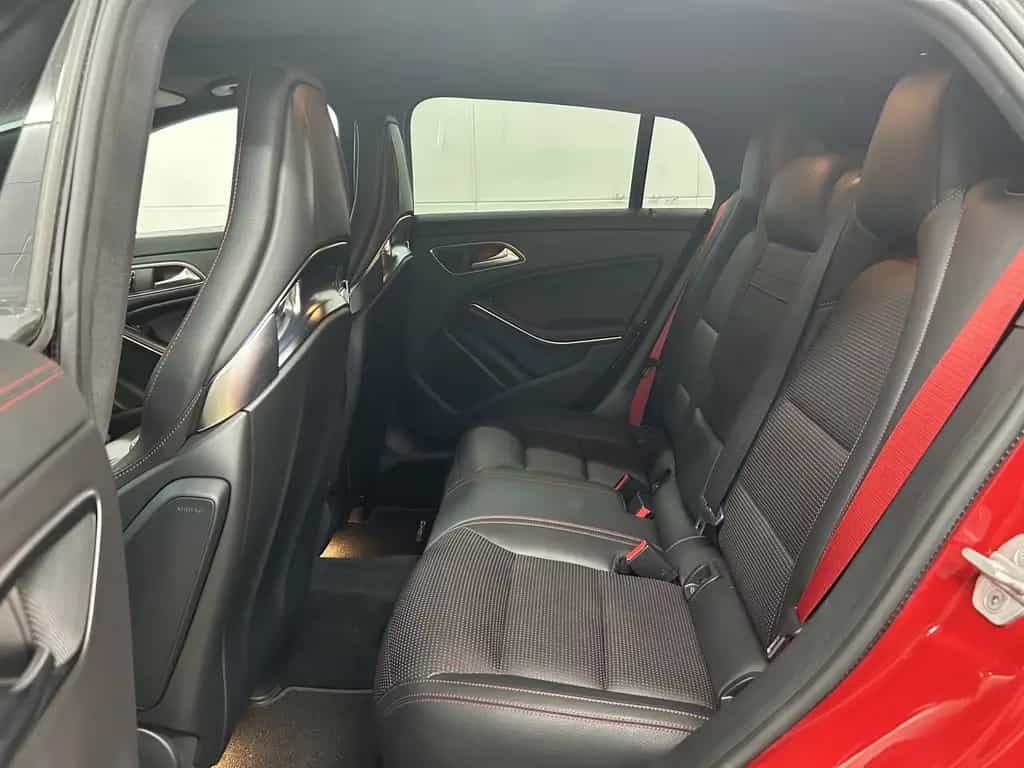 Mercedes-Benz CLA-Class 45 AMG 4Matic MwSt+H&K+BI-Xenon+Keyless+Pano 03/2016-photo-16