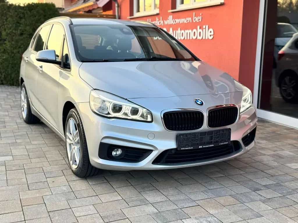 BMW 2 Series 220 Active Tourer Advantage*Garantie*TÜVneu*LED* 02/2017-photo-2