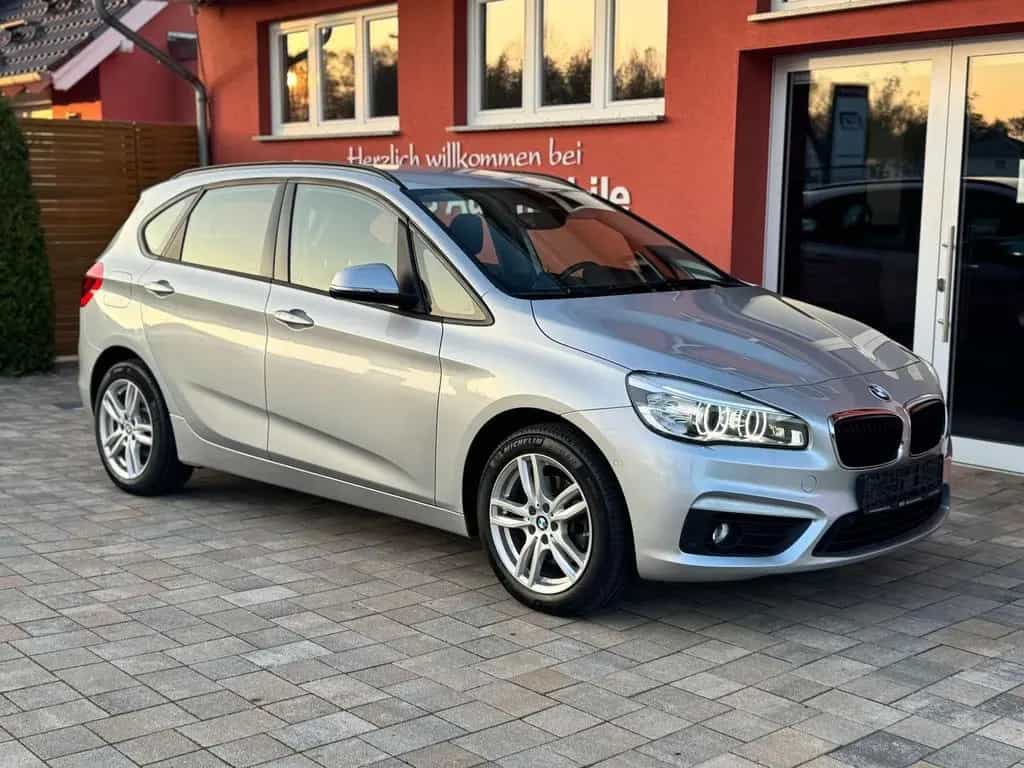 BMW 2 Series 220 Active Tourer Advantage*Garantie*TÜVneu*LED* 02/2017-photo-3