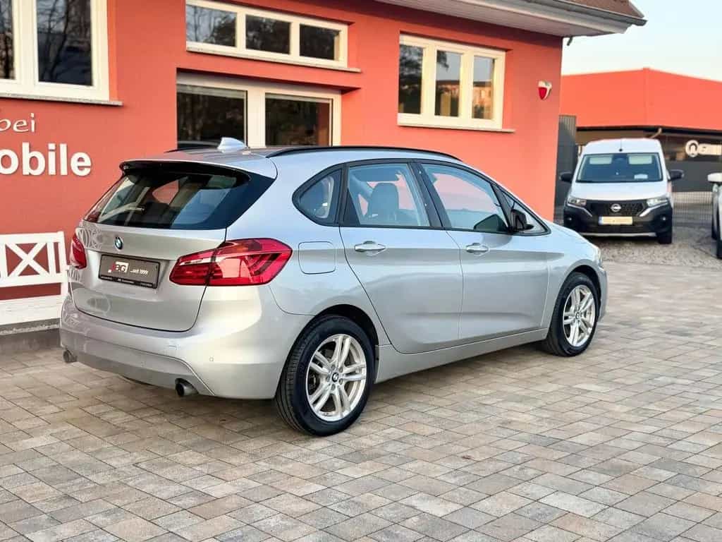 BMW 2 Series 220 Active Tourer Advantage*Garantie*TÜVneu*LED* 02/2017-photo-5