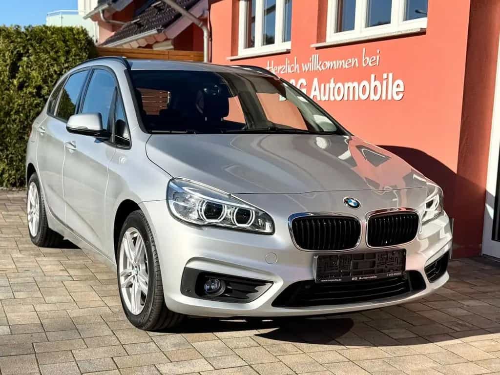 BMW 2 Series 220 Active Tourer Advantage*Garantie*TÜVneu*LED* 02/2017-photo-8