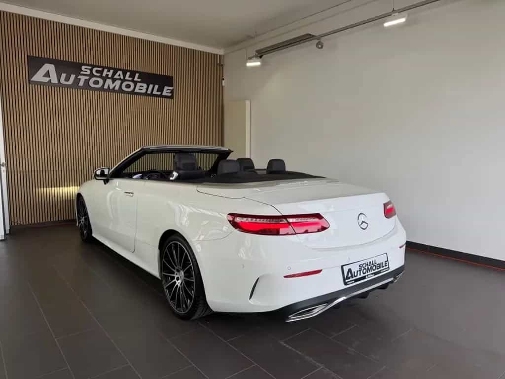 Mercedes-Benz E-Class Cabrio *AMG/Burmester/Kamera/Nackenheizung* 07/2018-photo-3