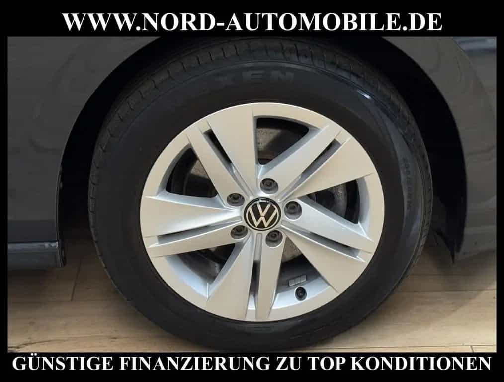 Volkswagen Golf Life 1.0 eTSI DSG Navigation/LED/PDC 01/2022-photo-12