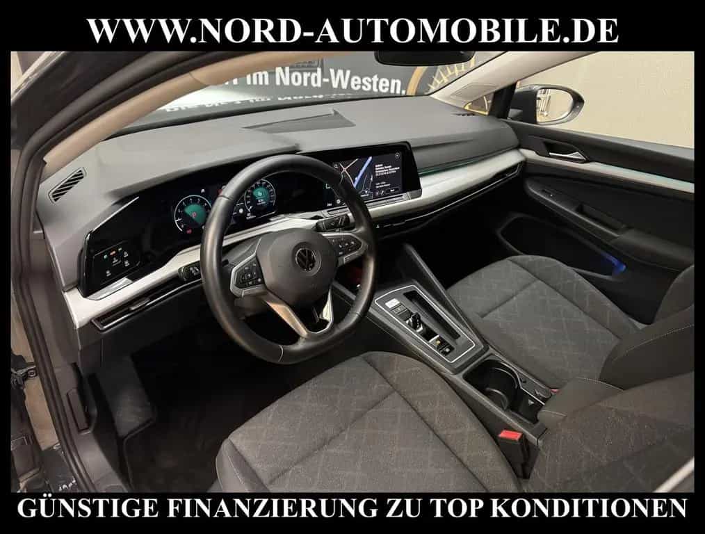 Volkswagen Golf Life 1.0 eTSI DSG Navigation/LED/PDC 01/2022-photo-13