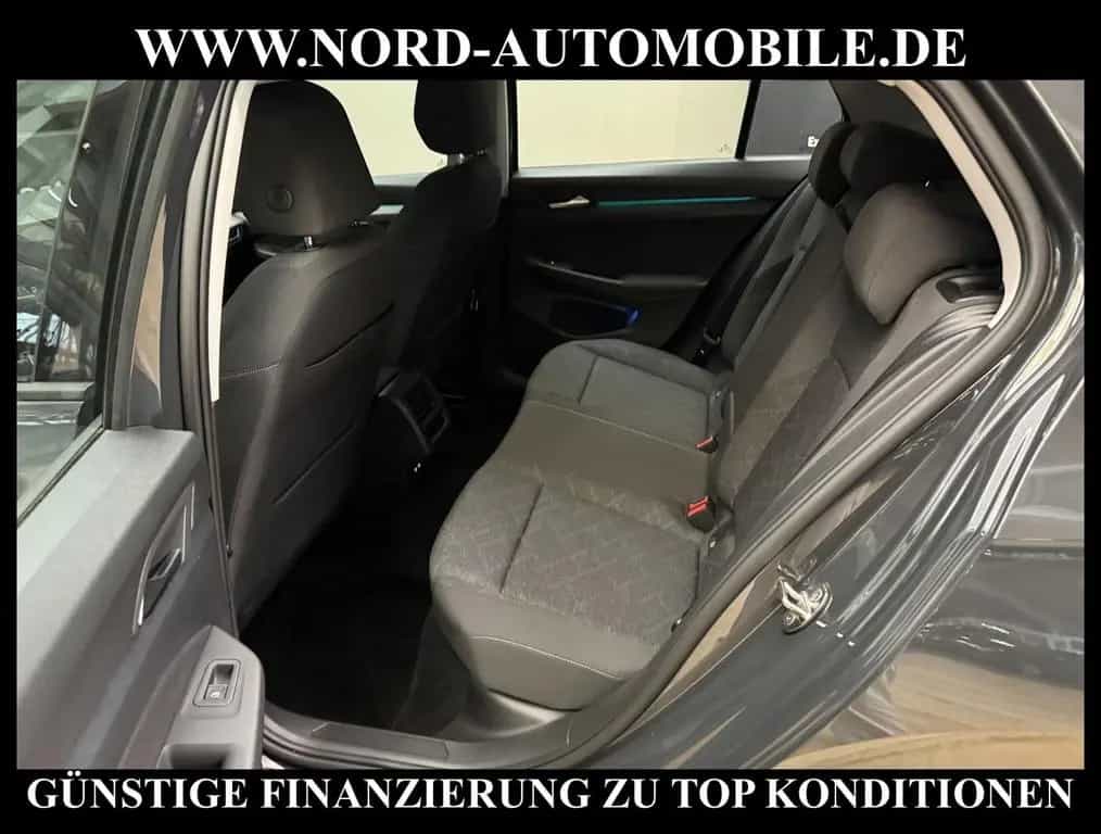 Volkswagen Golf Life 1.0 eTSI DSG Navigation/LED/PDC 01/2022-photo-15