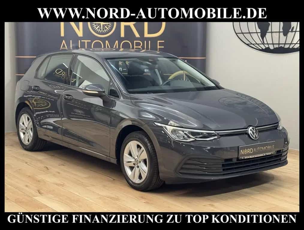 Volkswagen Golf Life 1.0 eTSI DSG Navigation/LED/PDC 01/2022-photo-3