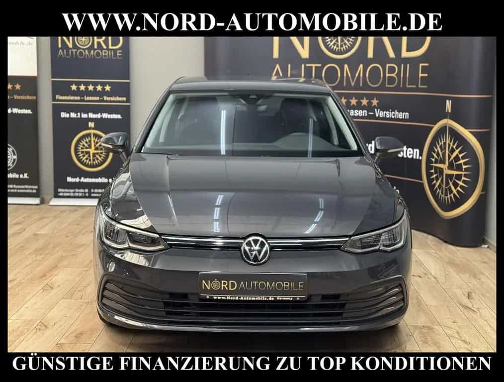 Volkswagen Golf Life 1.0 eTSI DSG Navigation/LED/PDC 01/2022-photo-4