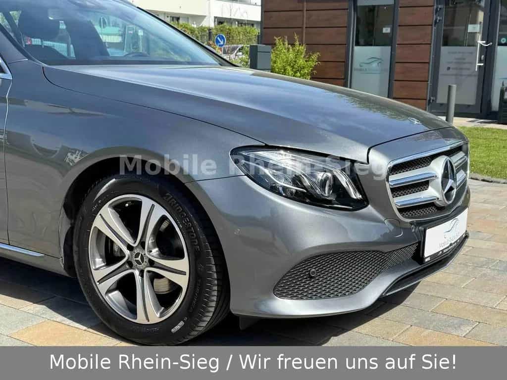 Mercedes-Benz E-Class 200 T Avantgarde *LED*Navi*STHZ* 11/2018-photo-10