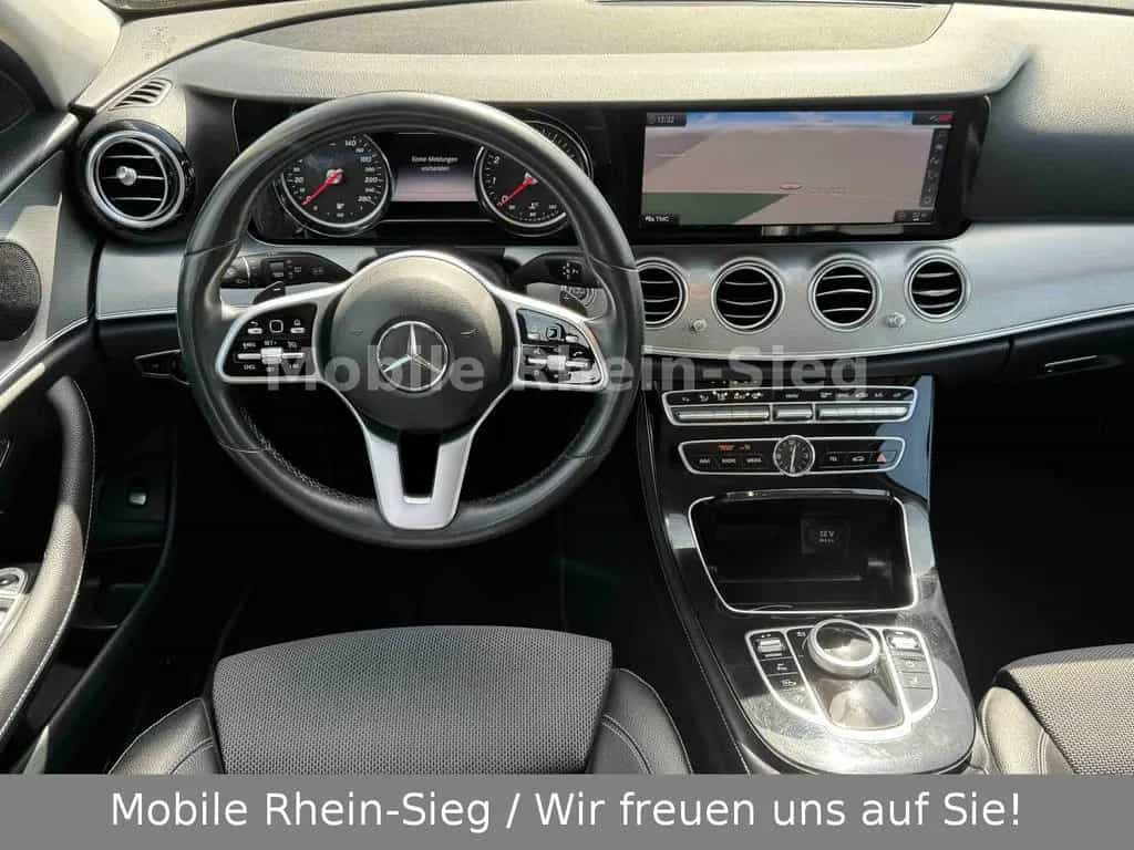 Mercedes-Benz E-Class 200 T Avantgarde *LED*Navi*STHZ* 11/2018-photo-20