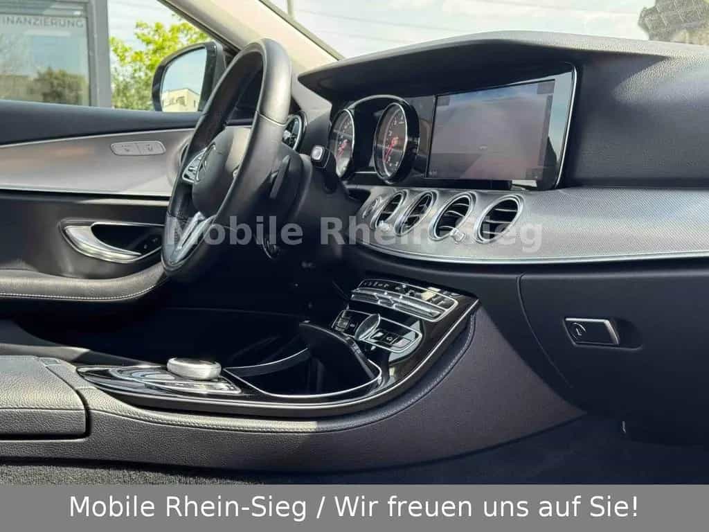 Mercedes-Benz E-Class 200 T Avantgarde *LED*Navi*STHZ* 11/2018-photo-23