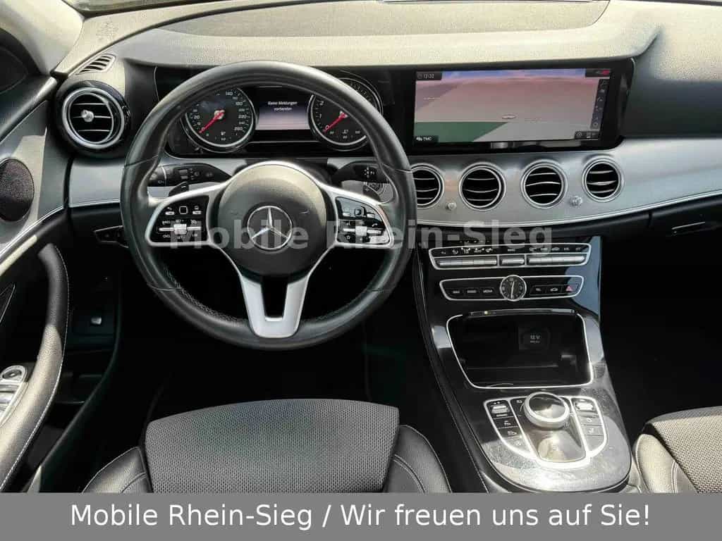 Mercedes-Benz E-Class 200 T Avantgarde *LED*Navi*STHZ* 11/2018-photo-24