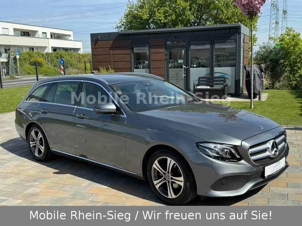 Mercedes-Benz E-Class 200 T Avantgarde *LED*Navi*STHZ* 11/2018-photo-5