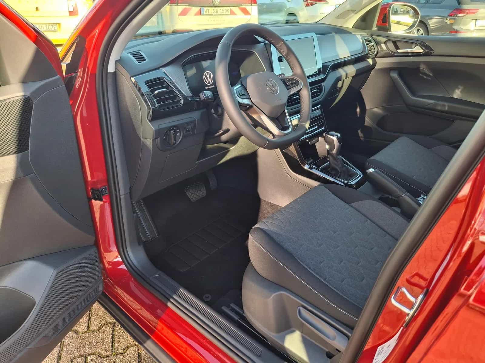 Volkswagen T-Cross 03/2026-photo-9