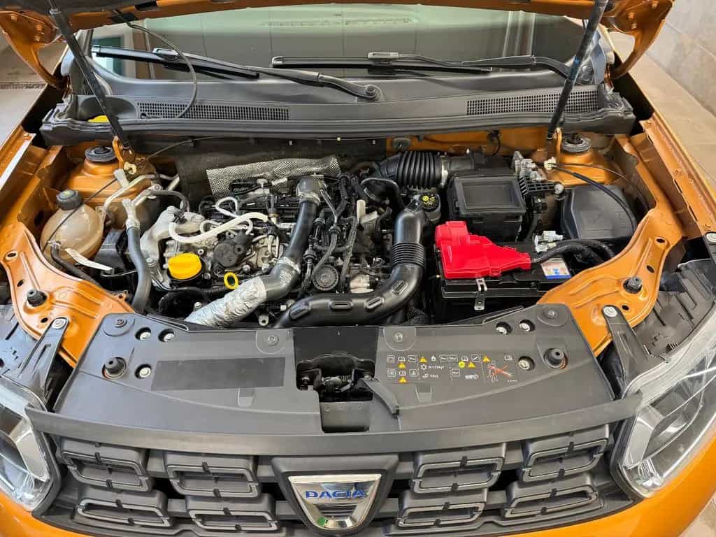 Dacia Duster 5 J. Garantie LED CAM NAVI AHK SHZ 360 12/2019-photo-24