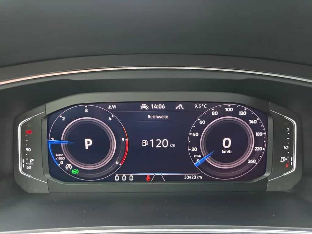 Volkswagen Tiguan Allspace R-Line 4Motion Black Style Pano 10/2021-photo-21