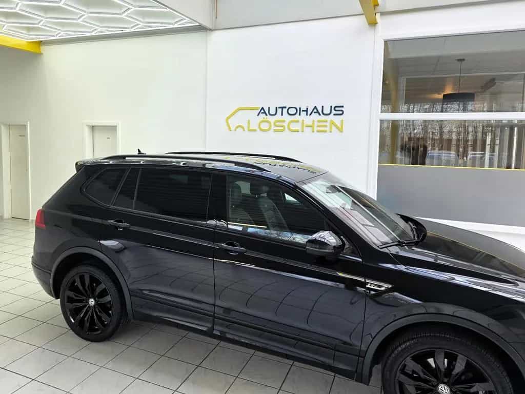 Volkswagen Tiguan Allspace R-Line 4Motion Black Style Pano 10/2021-photo-3