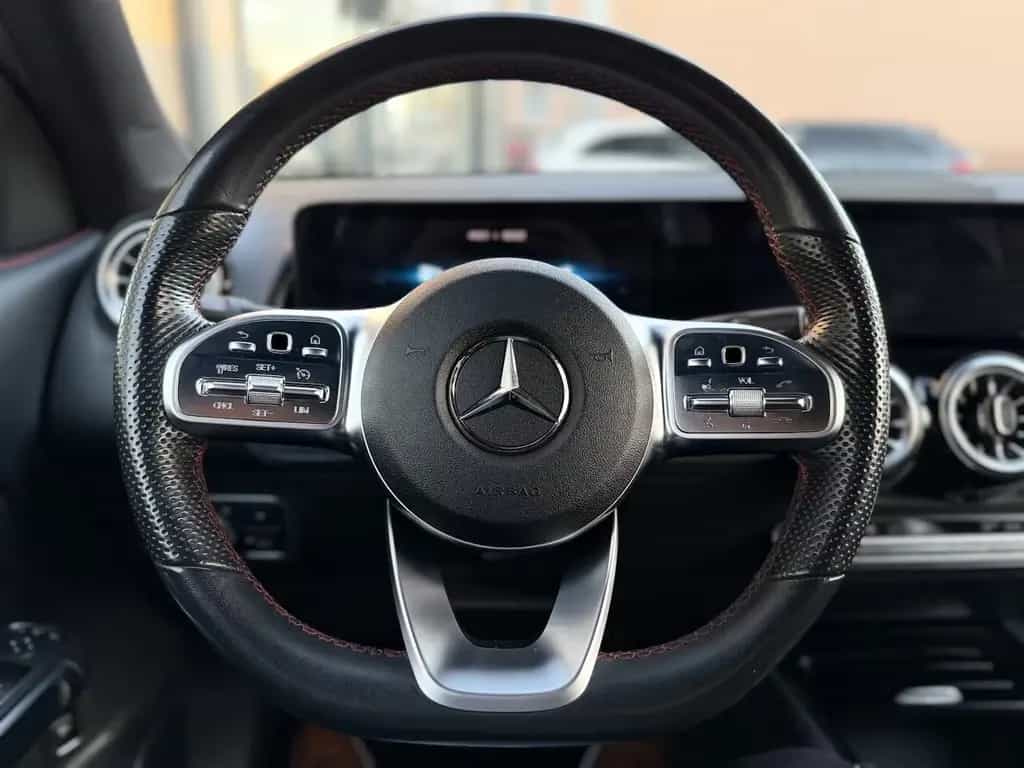 Mercedes-Benz GLB-Class 200 AMG / 7 Sitze / PANO / MBUX / 0% Finanz. 12/2021-photo-6