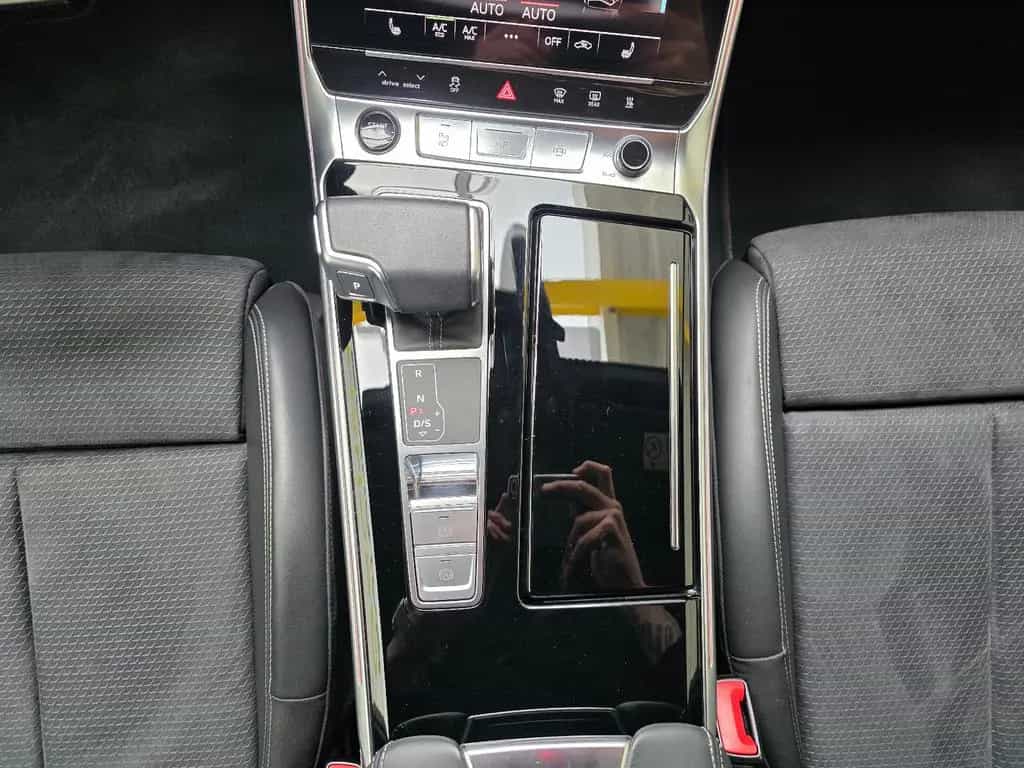 Audi A6 Limo 55TFSI quattro sport S Line Standheizung 07/2022-photo-46